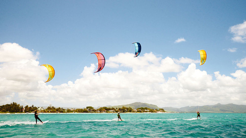 Best Places for Kitesurfing image